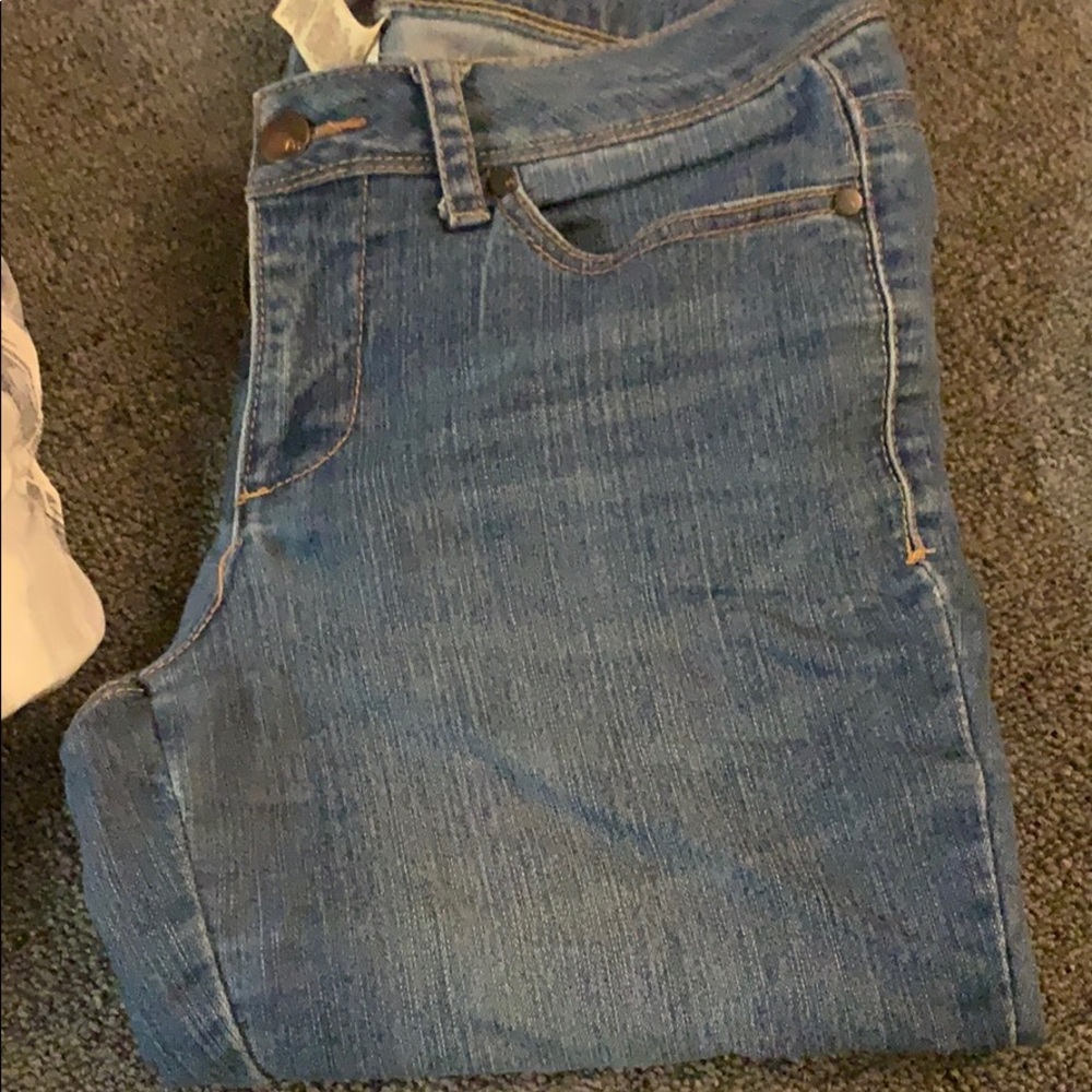 Capris